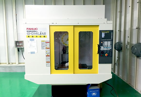 NC3軸加工機